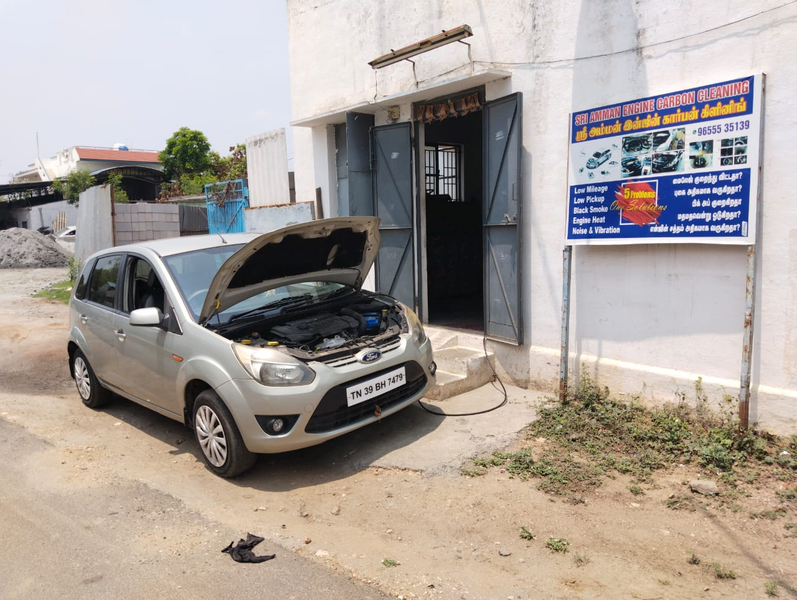 Cover photo of Sri Amman Engine Carbon Cleaning
